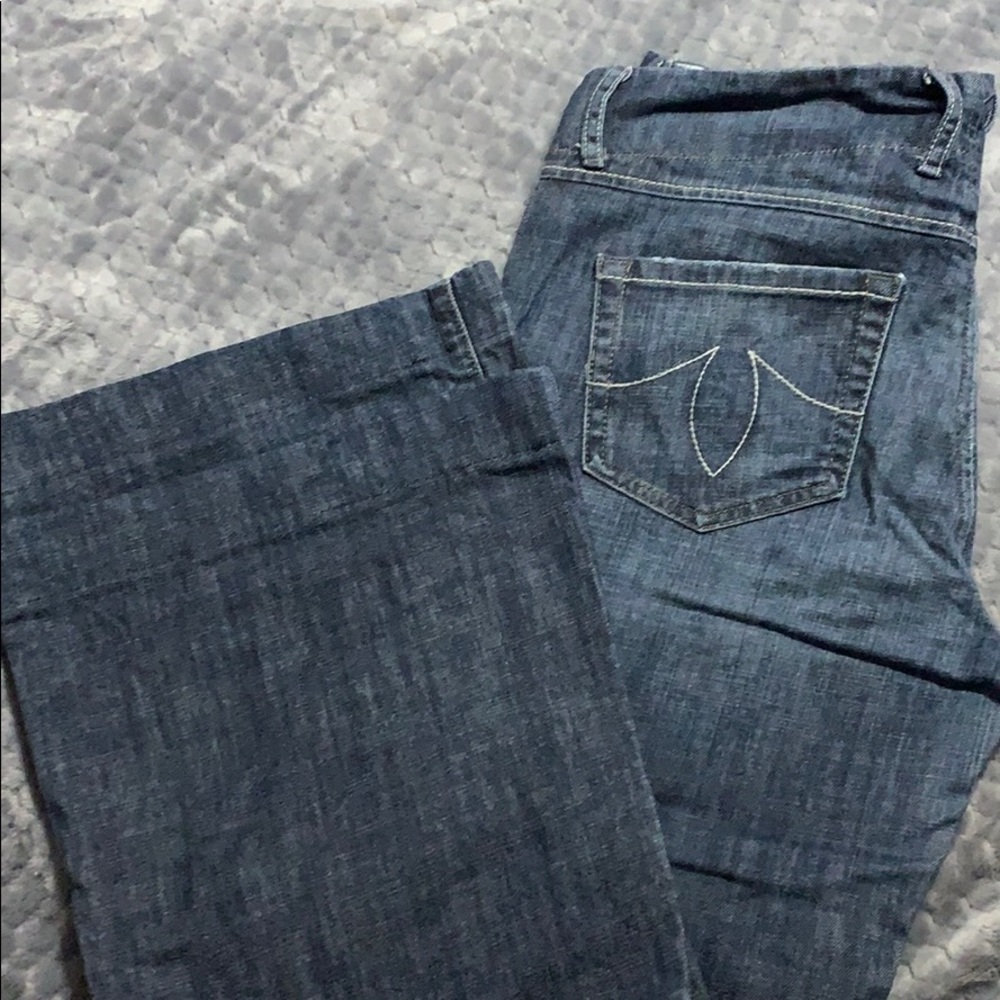 Wide leg jeans